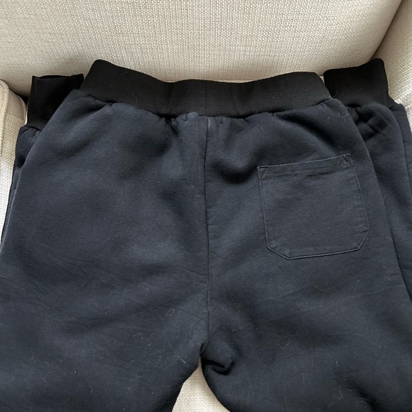 Fur-lined Sweatpants - Picture 3 of 3